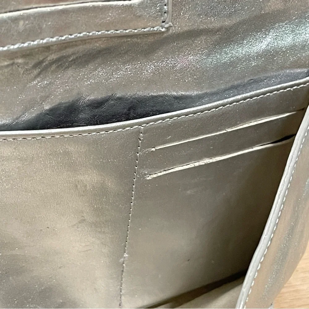 Sobella Silver Metallic Leather Clutch Cocktail Party Wedding Prom Minimalist